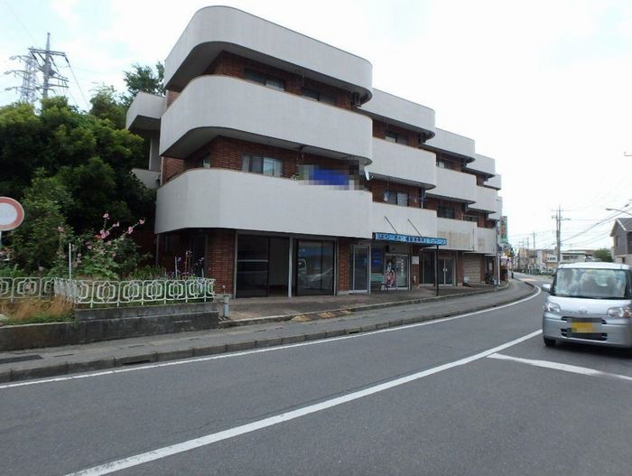 さいたま市見沼区大和田町115584(大和田駅) 河本ビルのリース店舗・キャバクラ・風俗可の貸店舗・貸事務所テナントナイター[1731]